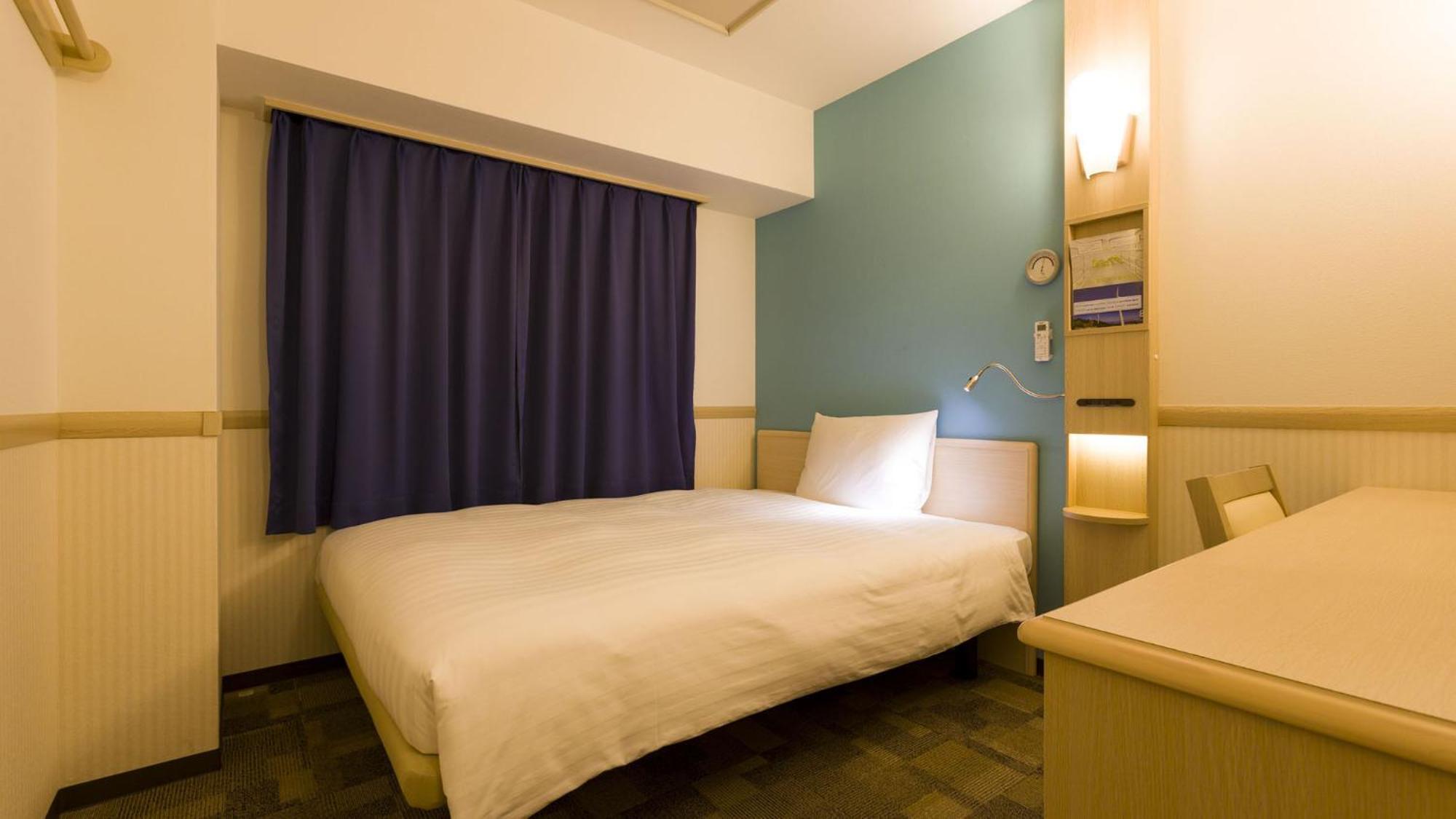 Toyoko Inn Osaka Nippombashi Bunraku Gekijo Mae Room photo